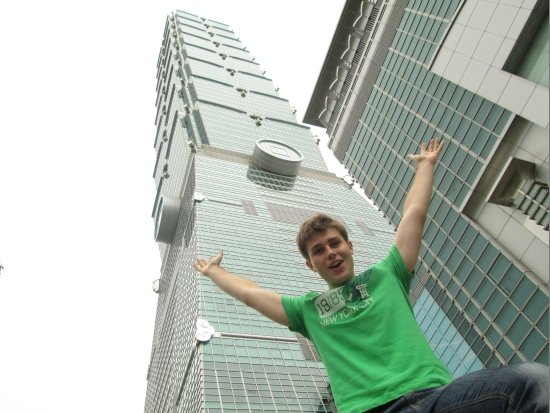 "Intercâmbio serve para experimentar o que você não conhece", conta jovem fazendo intercâmbio na China