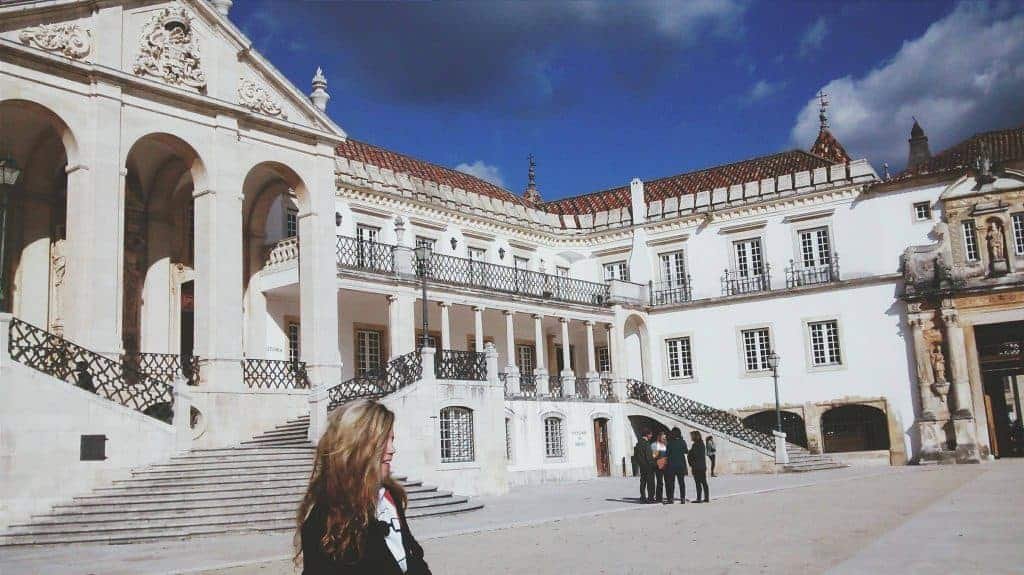 Faculdade em Portugal com o ENEM: dicas de uma brasileira que estudou em Coimbra