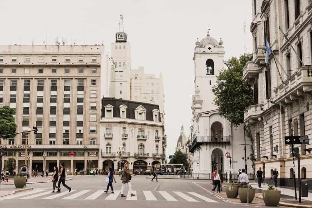 Governo oferece bolsa para pós-graduação na Argentina