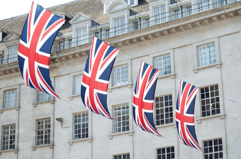 Estudar na Inglaterra de graça: saiba como conseguir bolsa