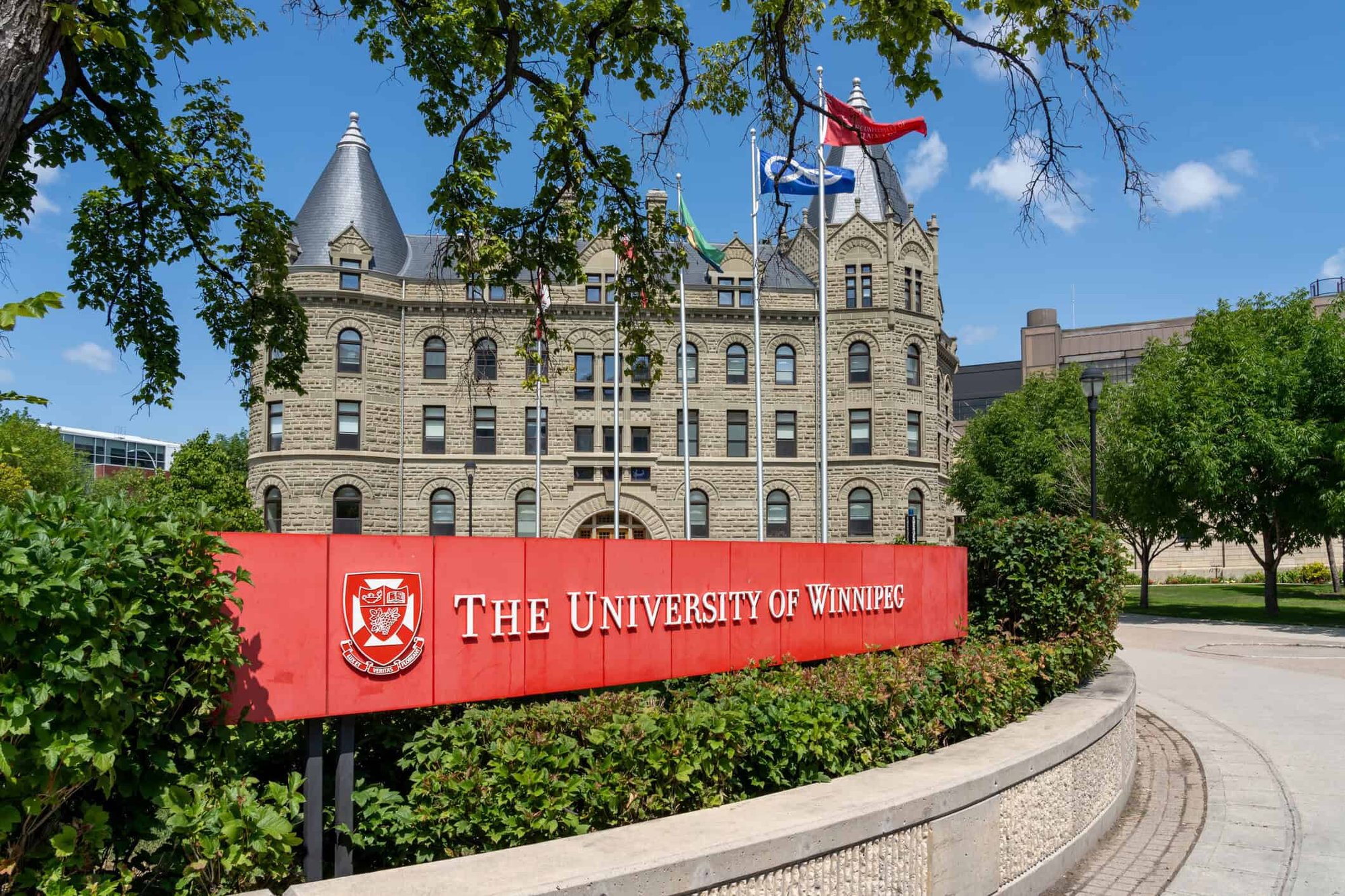 Universidade de Winnipeg tem bolsas parciais para graduação e pós no Canadá